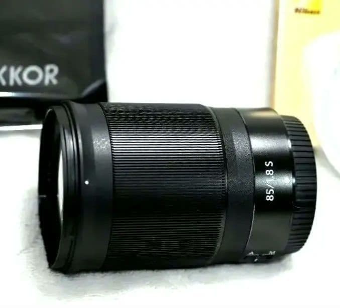 ★極上美品! NIKKOR Z 85mm f1.8s Zマウント・フルサイズ！