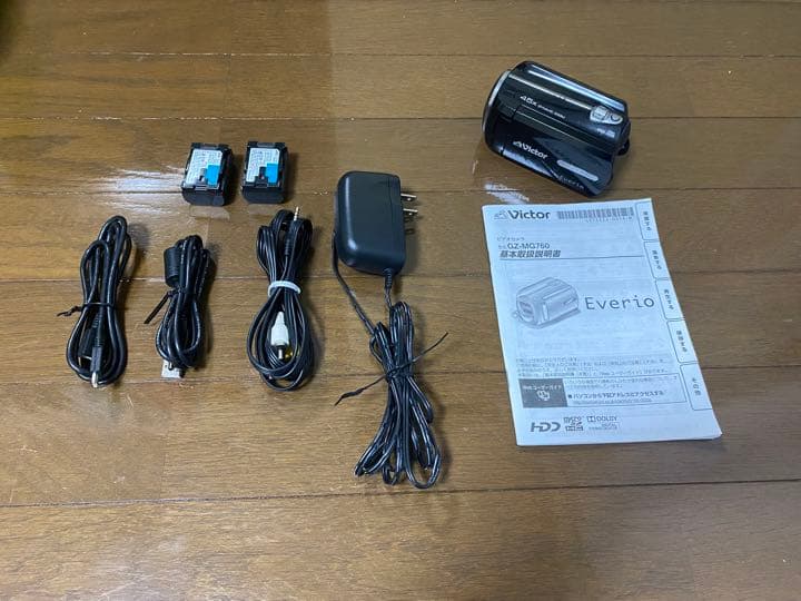 ビデオカメラ、DVDライター、三脚