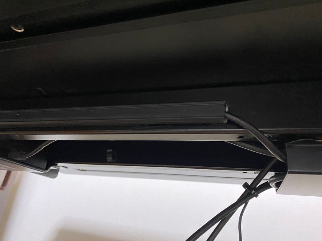 PREDUCTS METRO 電動昇降デスク　ワイドモデル　180×75+パーツ