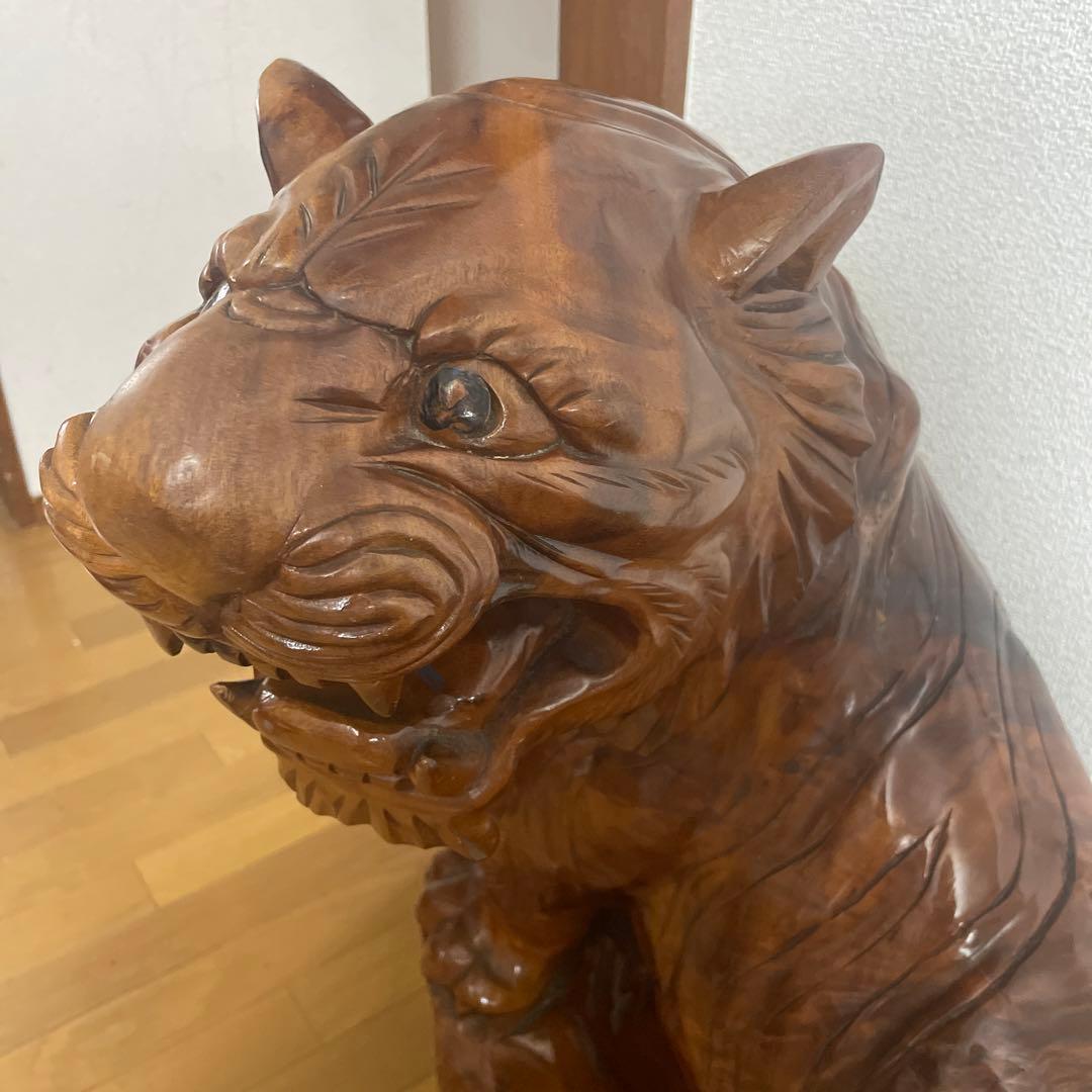 貴重一刀彫　虎　置物　大型