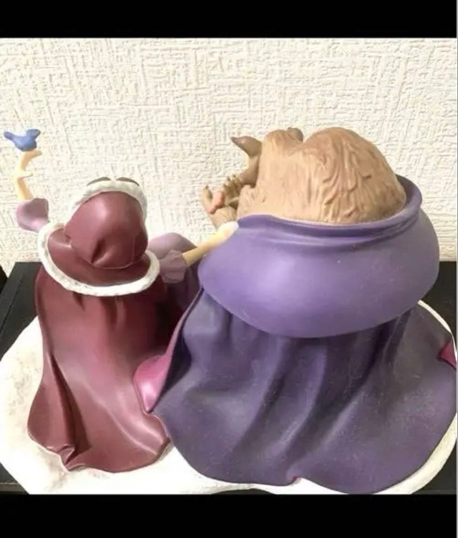 ディズニーフィギュア 美女と野獣　世界限定品　1991体　ビーストとベル