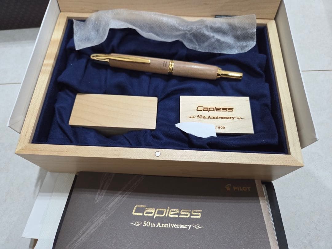 パイロットキャップレス 50th Anniversary 万年筆