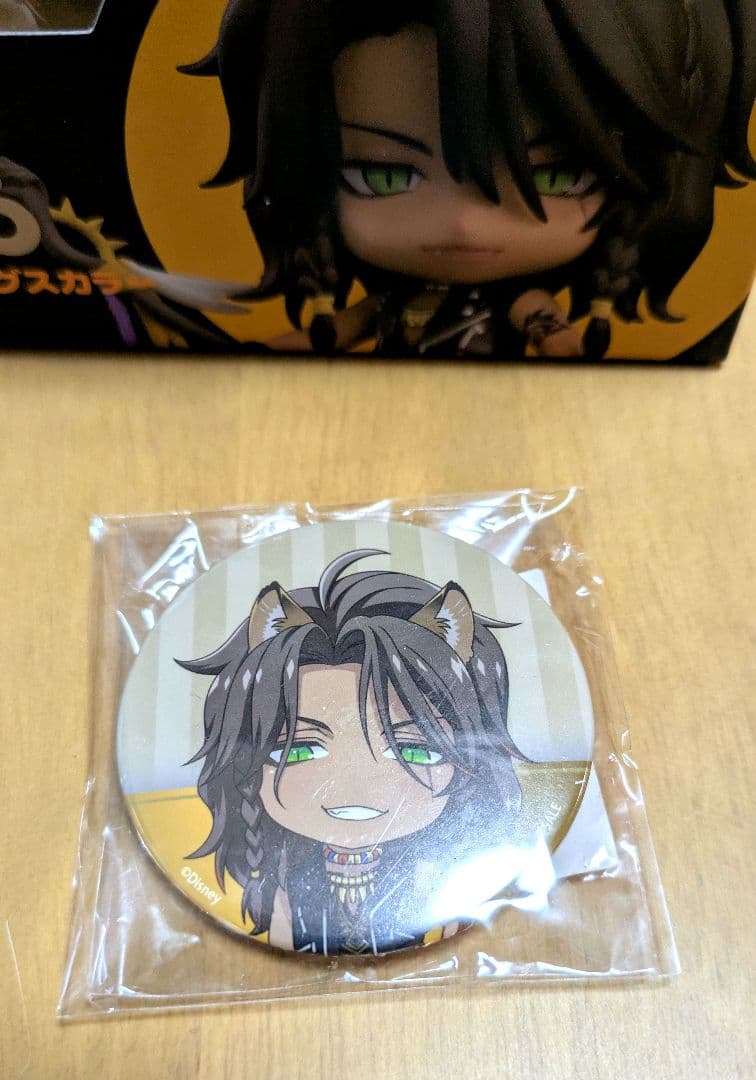 【中古】ツイステ レオナ・キングスカラー ねんどろいど 缶バッジ付き