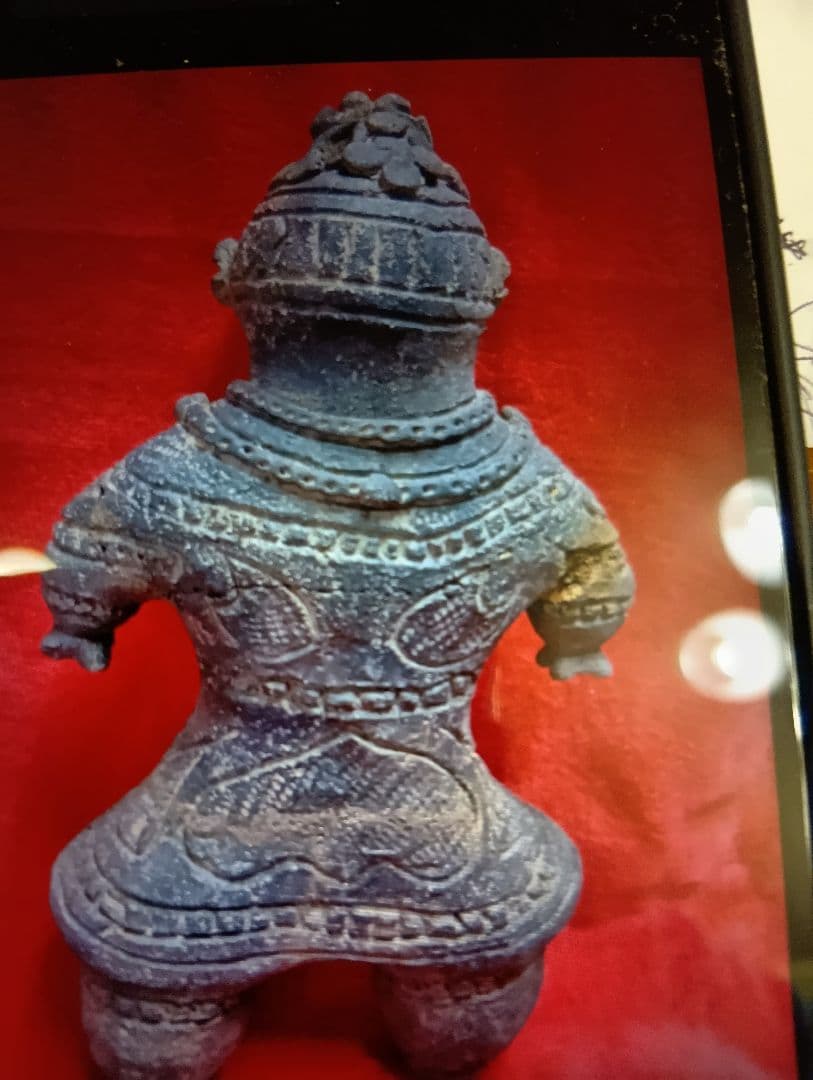 松⚫遮光器土偶　青森県出土(7-33)