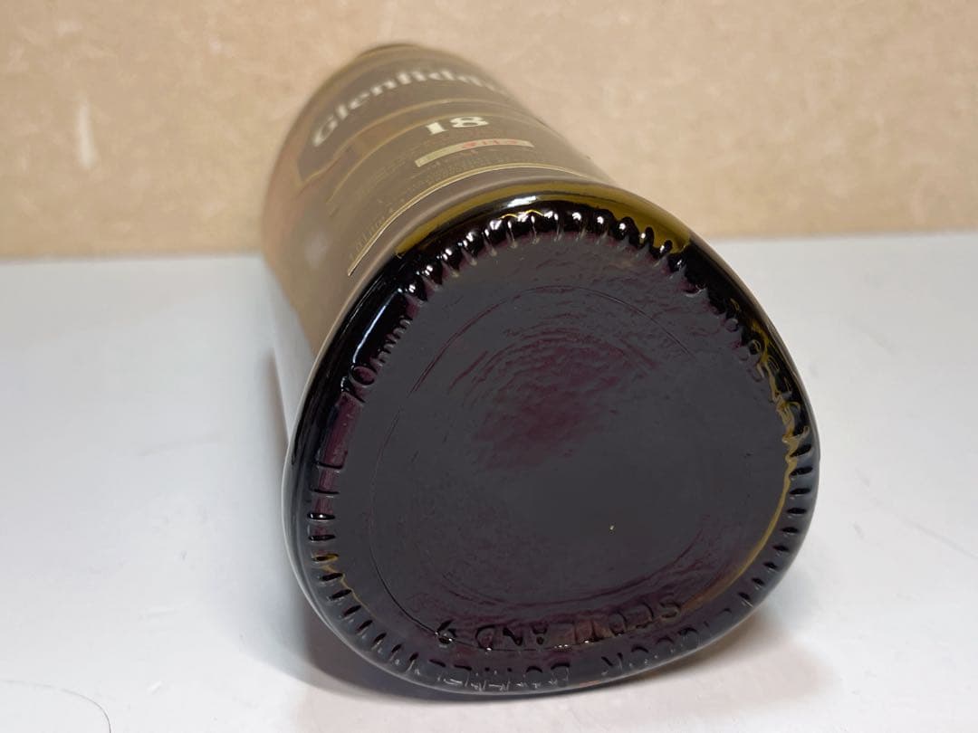 Glenfiddich 18年 シングルモルトウイスキー1.0 Litre未開封