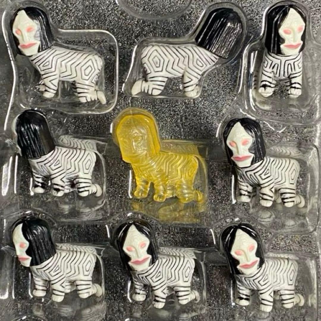 【希少シークレットver.】 ダダマニア ウルトラマン ダダ 三面怪人 DADA