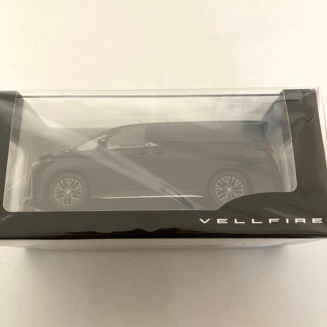 TOYOTA VELLFIRE 40系新型ヴェルファイア　ダイキャスト 1/30