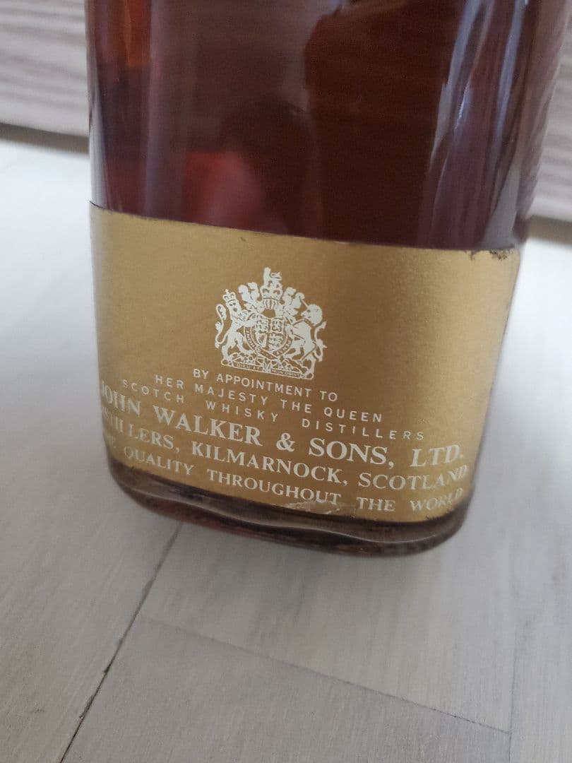 ジョニーウォーカー　ブラックラベル　古酒1970年代　白紋章