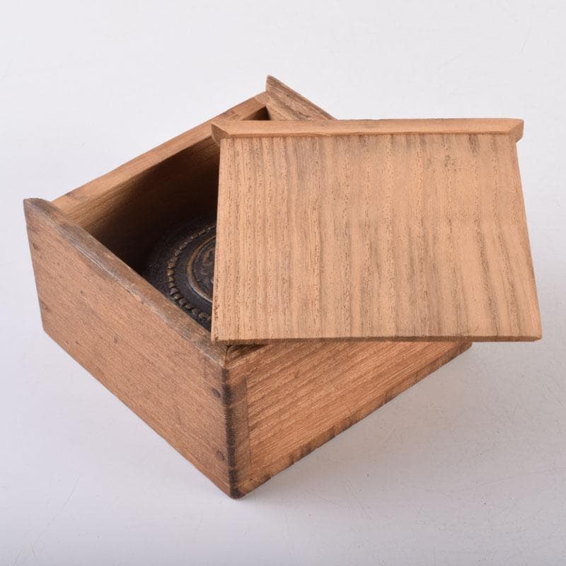 中国　古銅宣徳銅　唐草彫　水滴　時代箱　C　8473