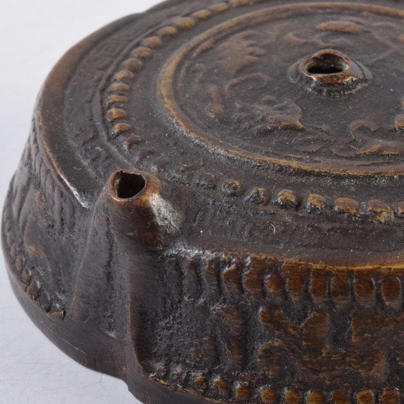 中国　古銅宣徳銅　唐草彫　水滴　時代箱　C　8473