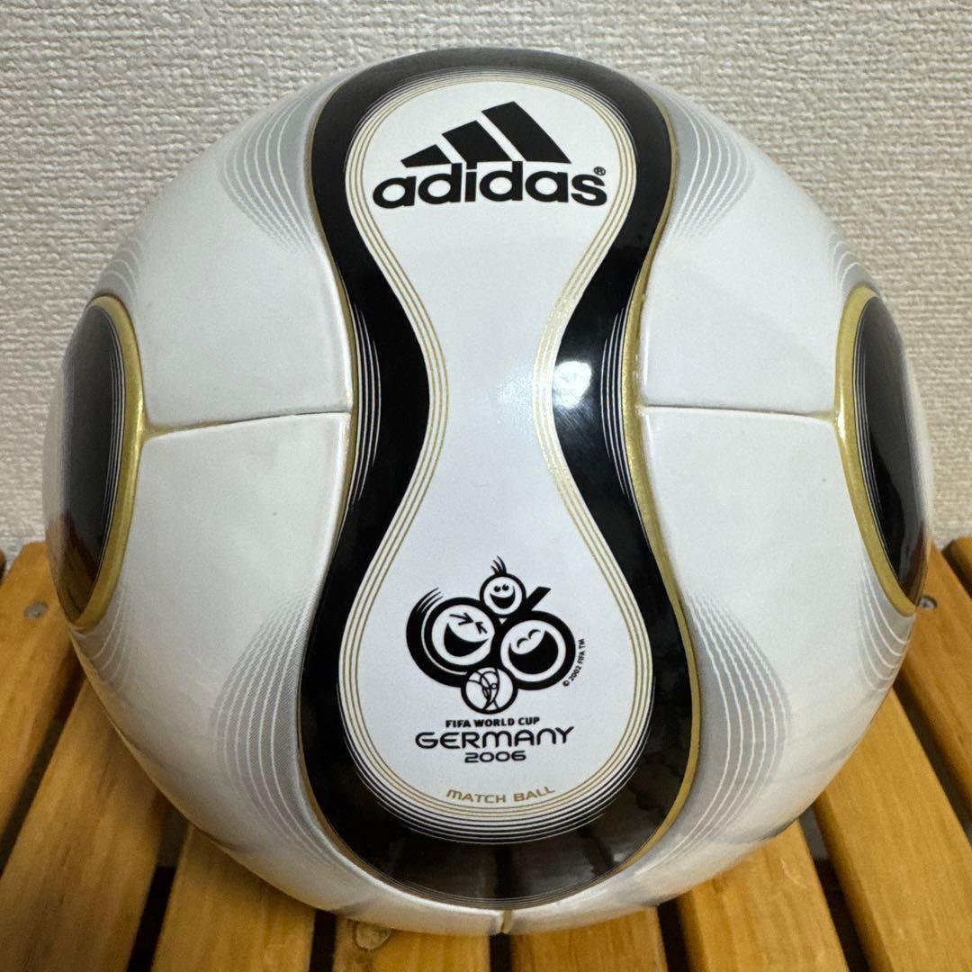 adidas チームガイスト 2006 FIFAワールドカップ サッカーボール
