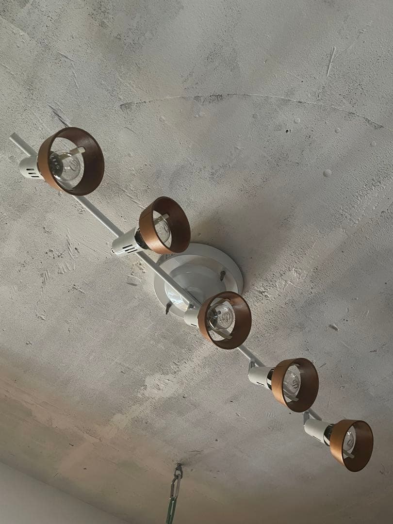 アートワークスタジオ0321 5連　照明　スポットライト　ホワイト＋木製カバー