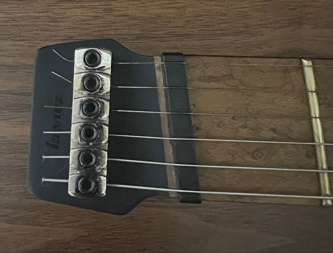 Ibanez QX52 BKF ヘッドレスギター