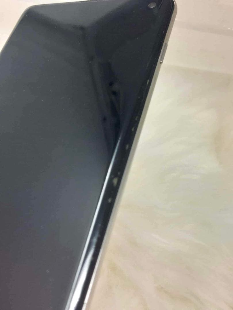 携帯電話本体 SAMSUNG GALAXY SC-03L