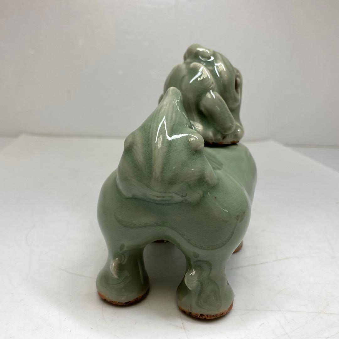 中国明時代　七官青磁　獅子　幅約11.2㎝　トコカ　東さ7-0629☆2F