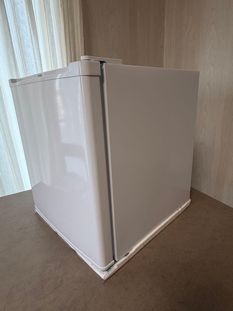 Haierハイアールノンフロン電気冷凍庫 JF-U3A 2025年製