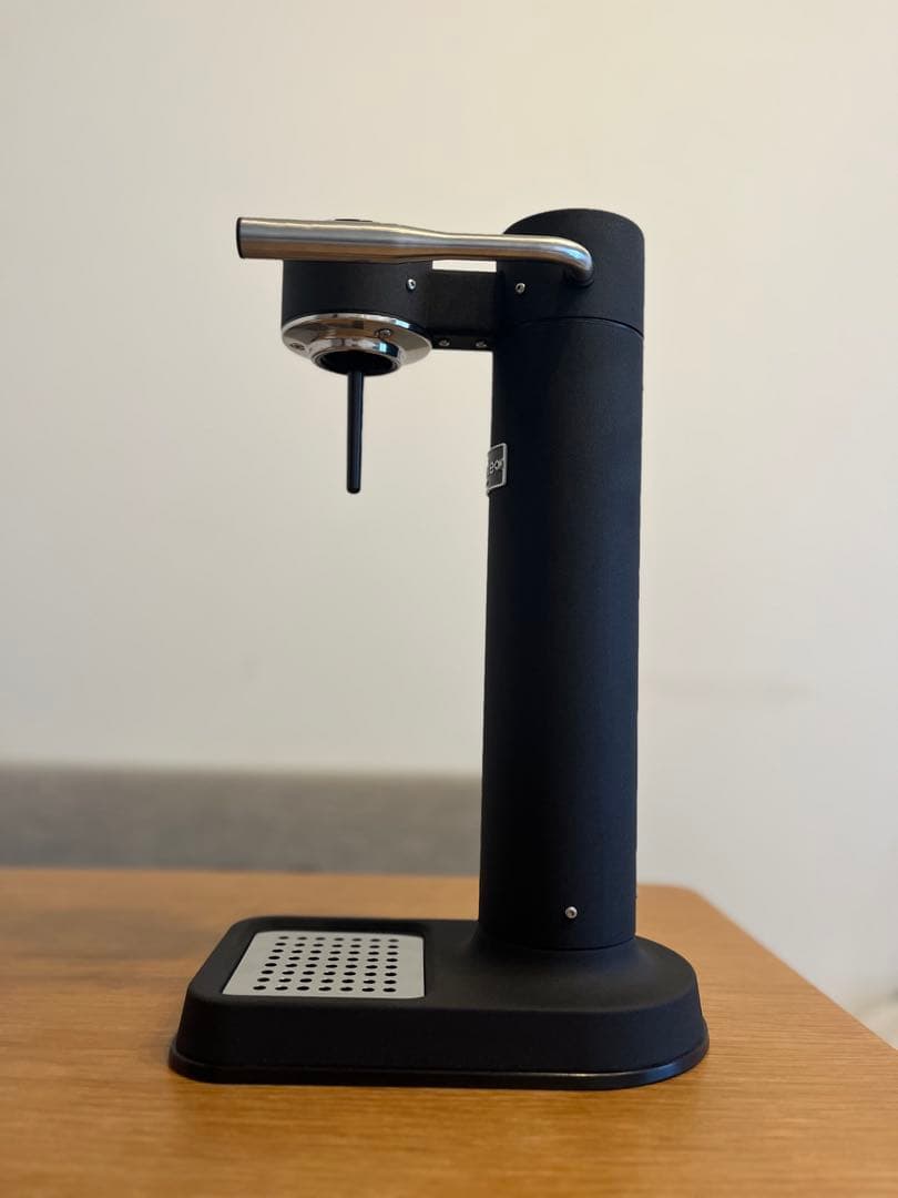 【超美品】aarke 炭酸水メーカー　マットブラック