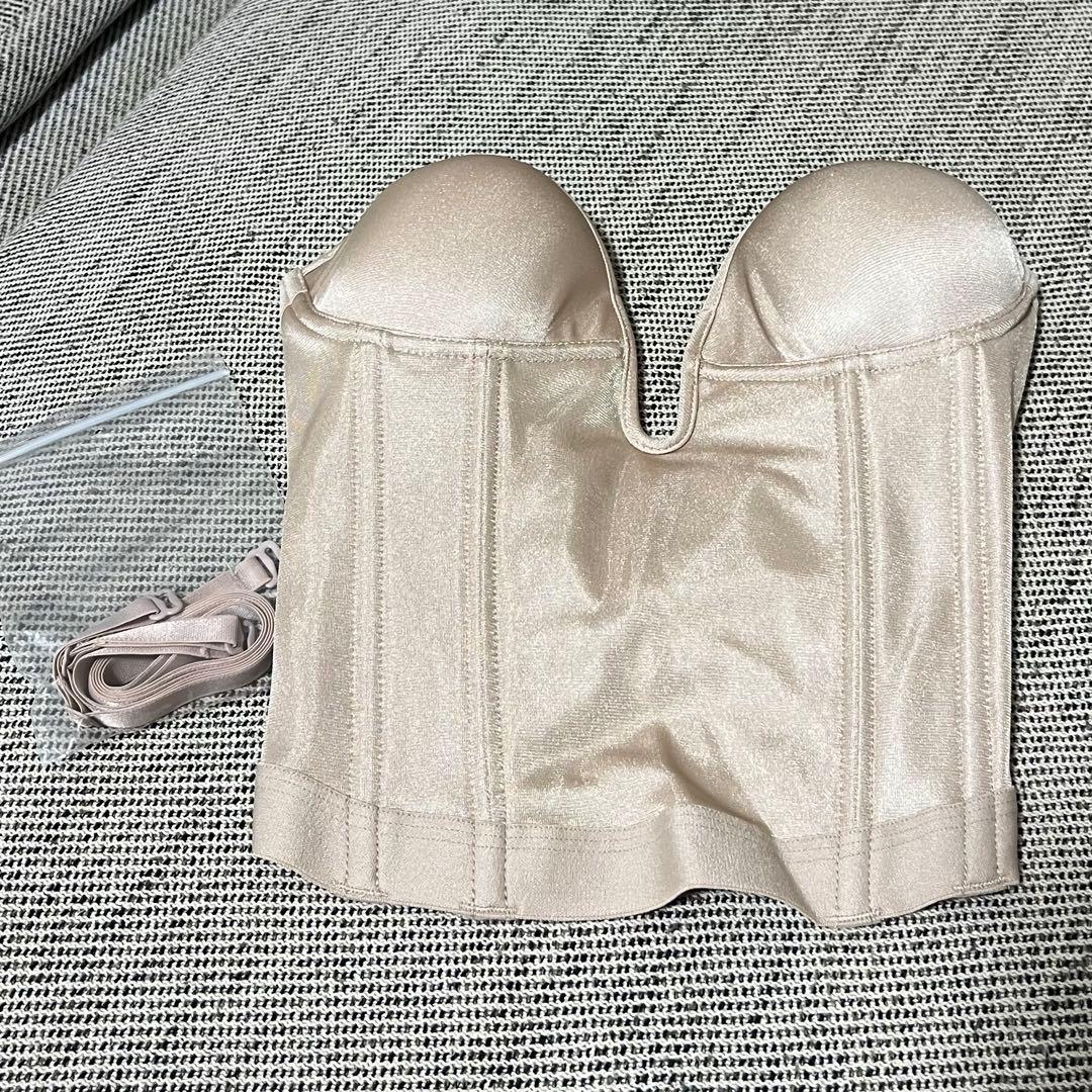 LaVénus ブライズインナー（ベージュ） ラビーナ ビスチェ C70