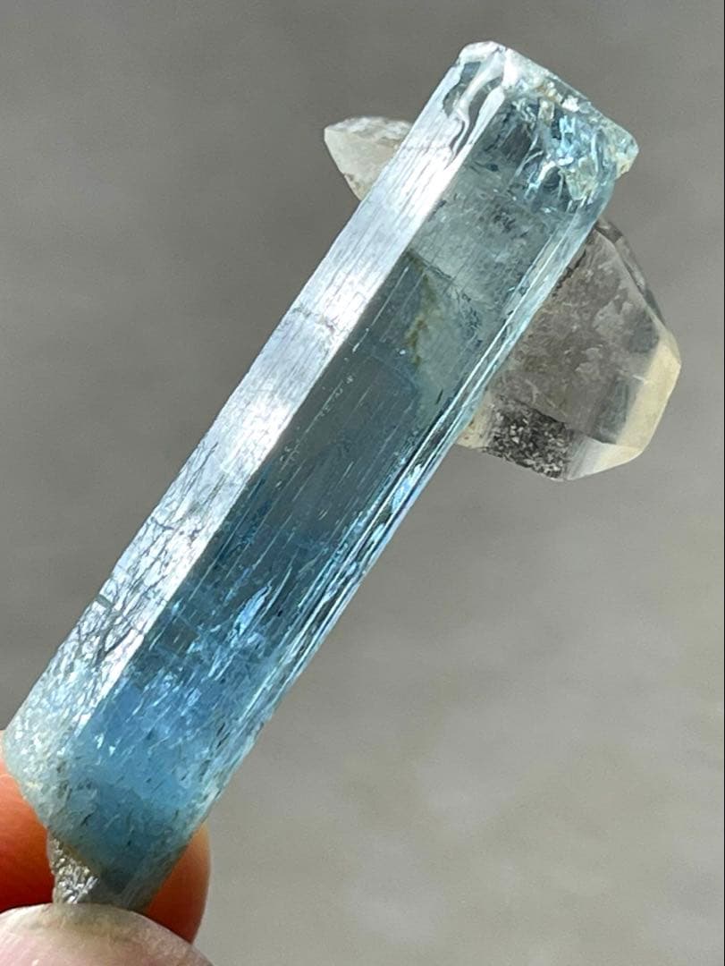 【希少・大結晶】アクアマリン 共生 スモーキークォーツ 原石 15.45ct