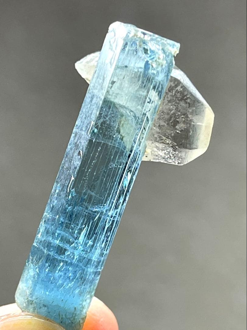 【希少・大結晶】アクアマリン 共生 スモーキークォーツ 原石 15.45ct