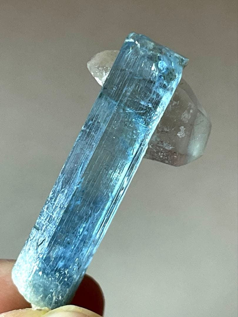 【希少・大結晶】アクアマリン 共生 スモーキークォーツ 原石 15.45ct