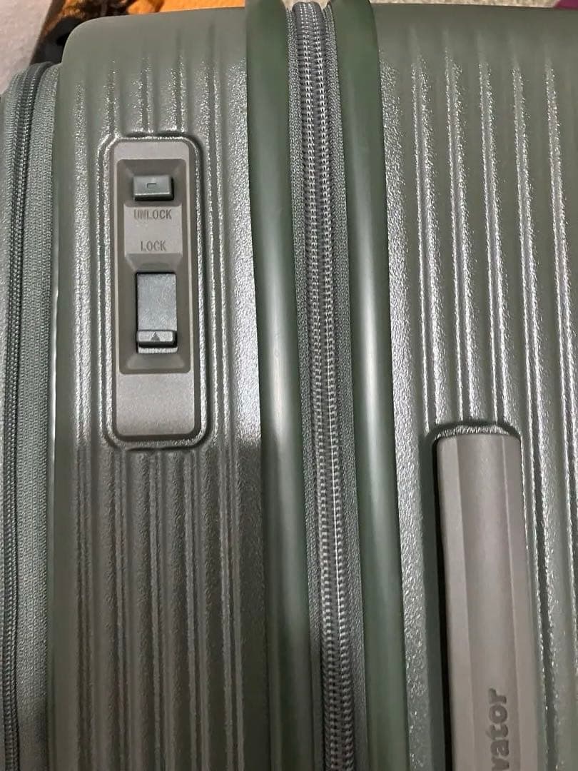 innovator スーツケース INV155 マッドカーキ