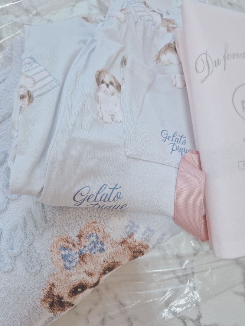 【新品タグ付き】ジェラートピケ シーズー柄プルオーバー+ロングパンツセット