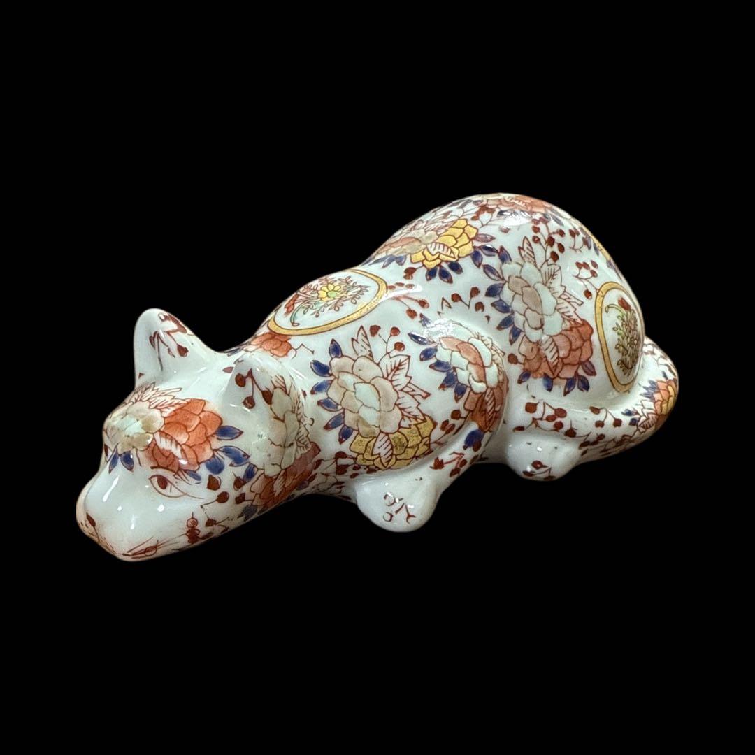 猫陶器色絵花文古玩 骨董置物 インテリア 陶器製 猫の置物 花模様