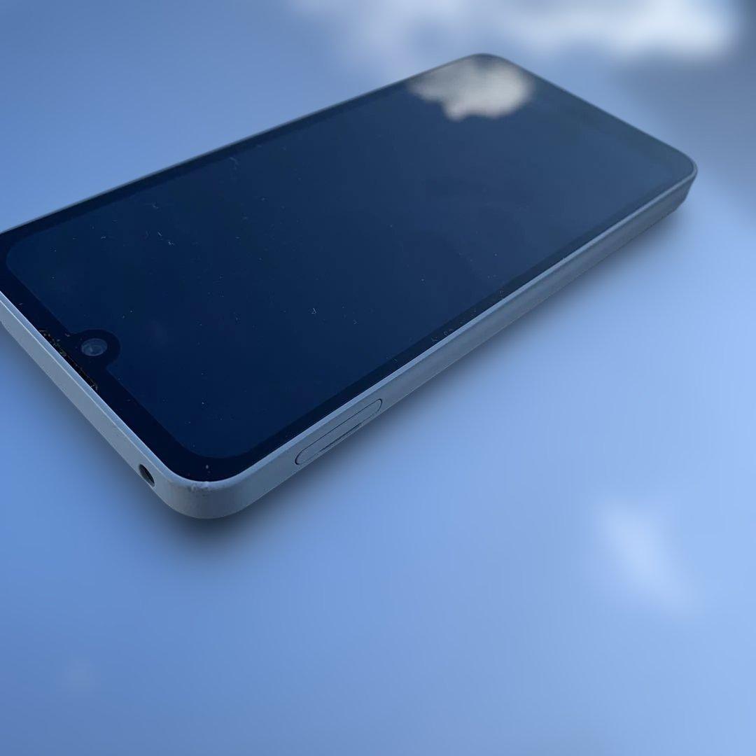 AQUOS wish3スマートフォン ホワイト 約インチ