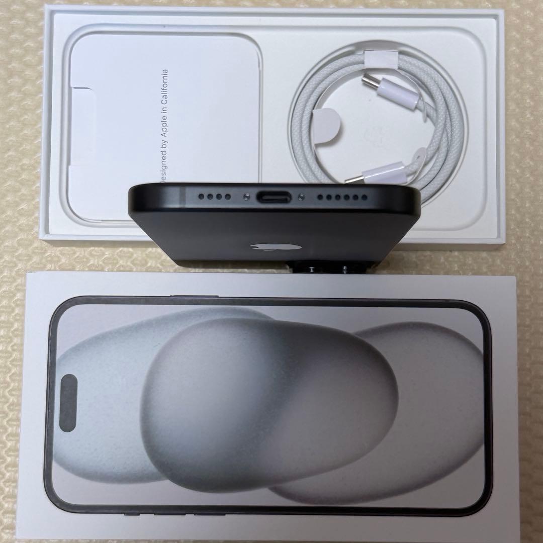 バッテリー100% iPhone15Plus 128GB SIMフリー 本体