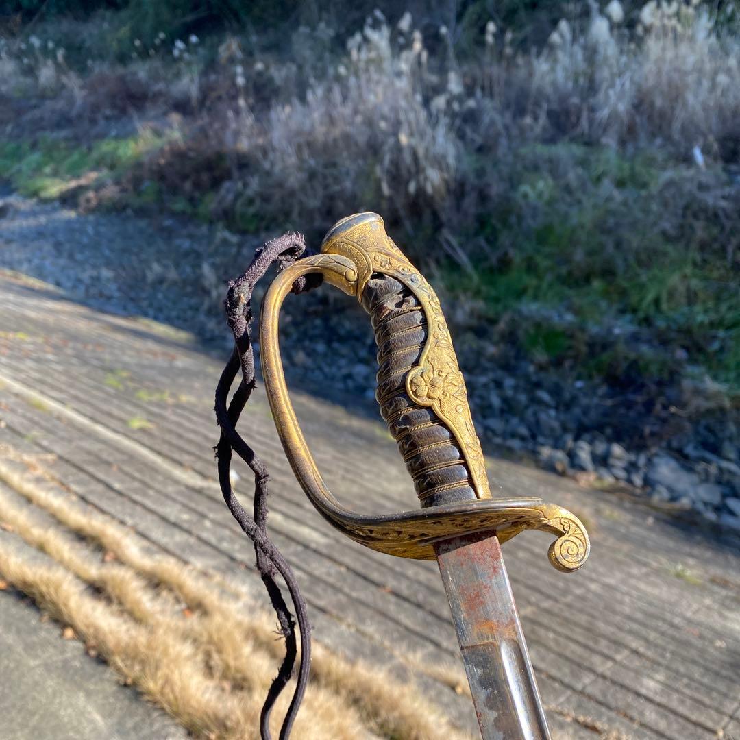 指揮刀　儀礼刀　大日本帝国陸軍　レプリカ　全長84cm アンティーク