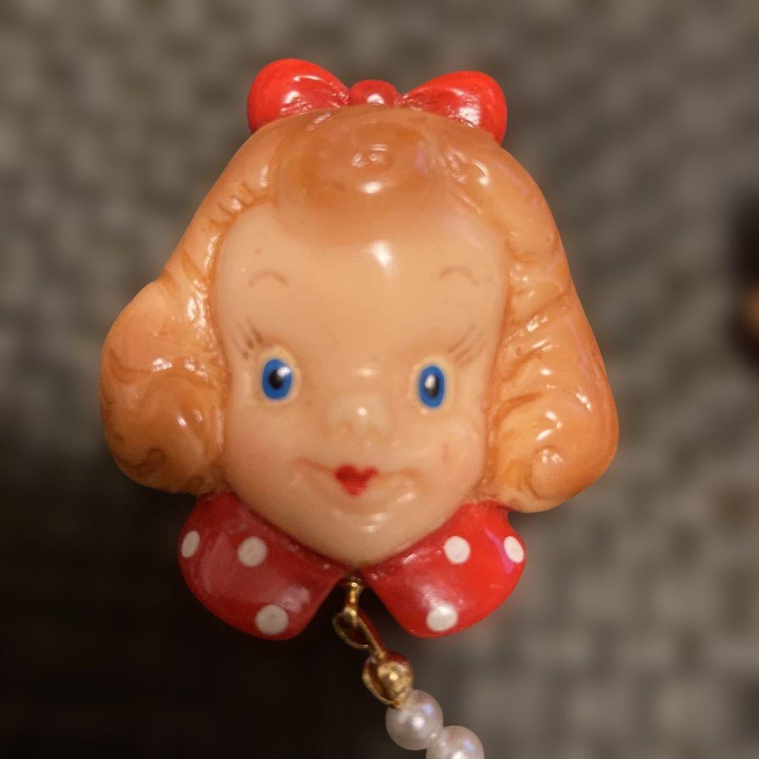 WEEKENDS ブローチ