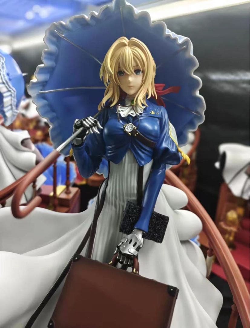 ヴァイオレット・エヴァーガーデン Panda フィギュアガレージキットスタチュー