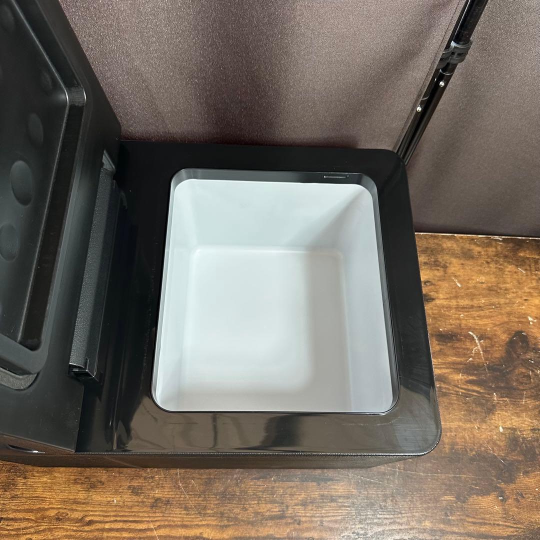 【美品】VERSOS ベルソス 9L 車載用冷蔵冷凍庫 VS-CB009