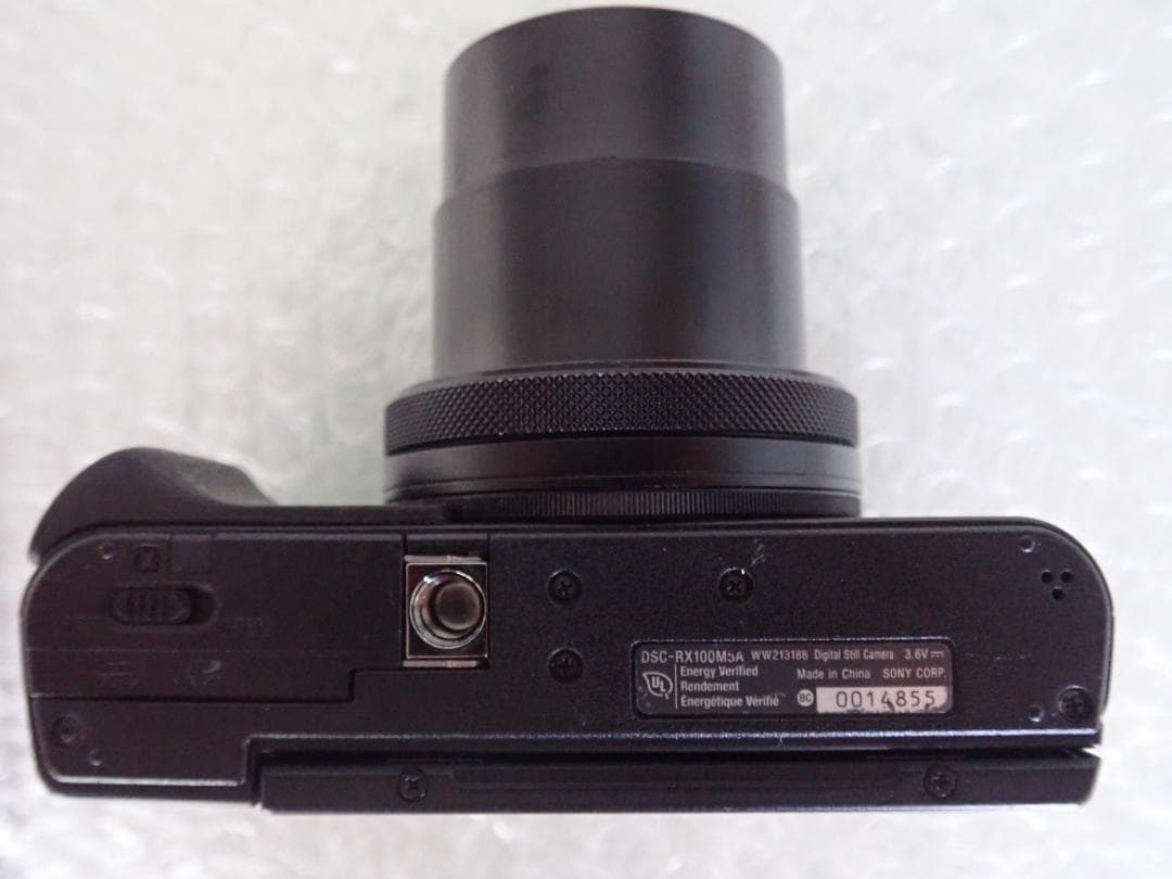SONY　サイバーショット DSC-RX100M5A　中古です