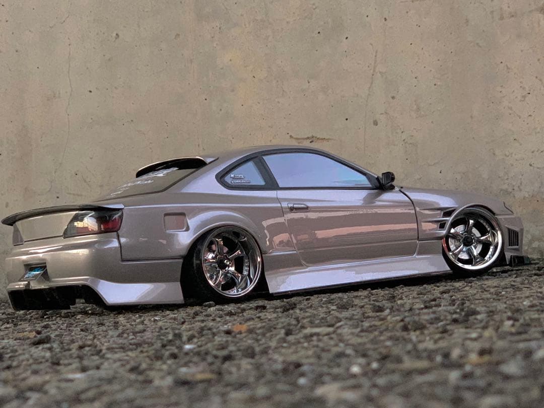 アディクション　S15 シルビア　未走行ボディ