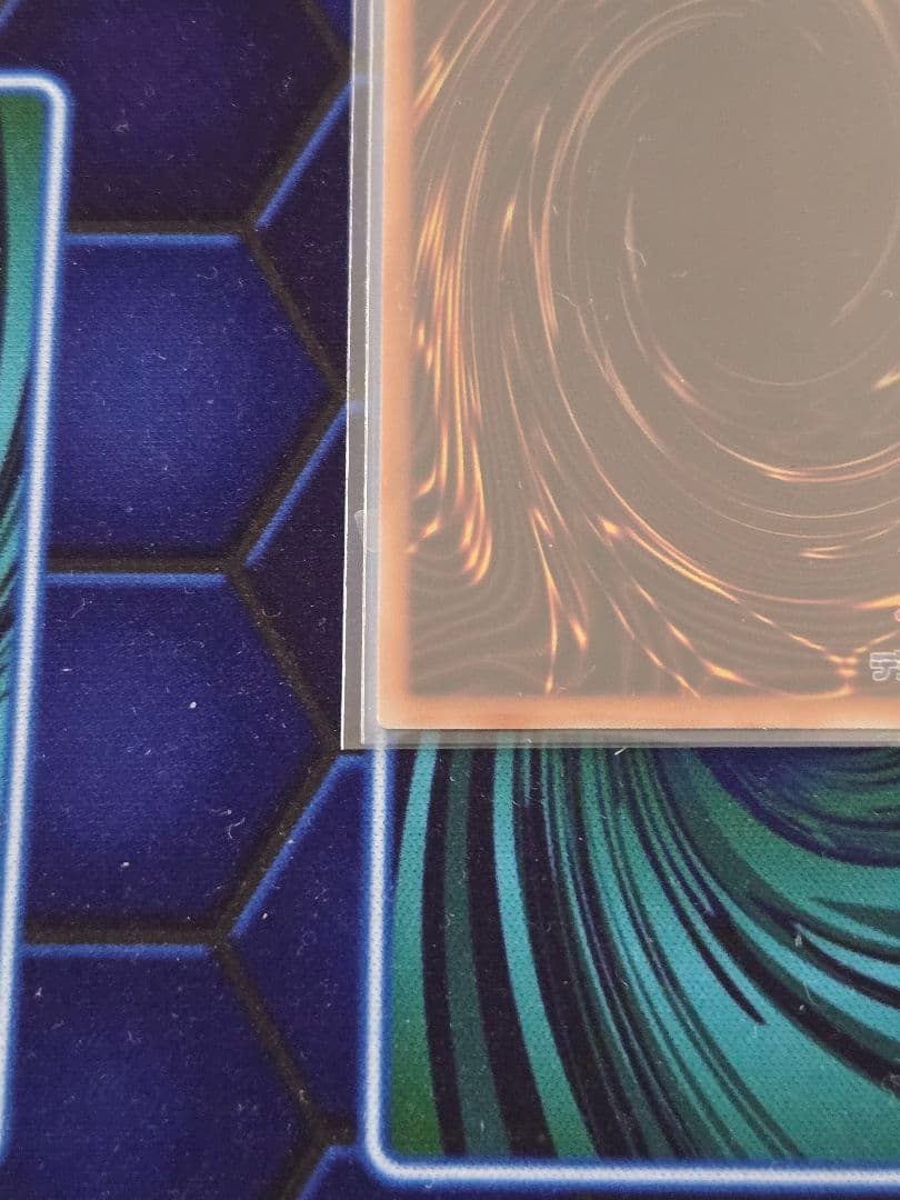 遊戯王 ブラック・マジシャン　25thシークレット　絵違い　右向き