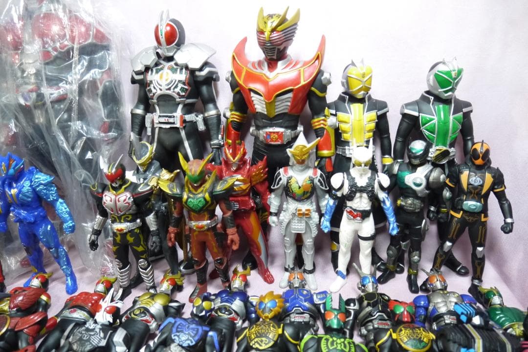 ライダーヒーローシリーズ　ビッグサイズソフビフィギュアなど　118体セット