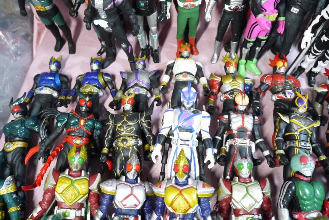 ライダーヒーローシリーズ　ビッグサイズソフビフィギュアなど　118体セット
