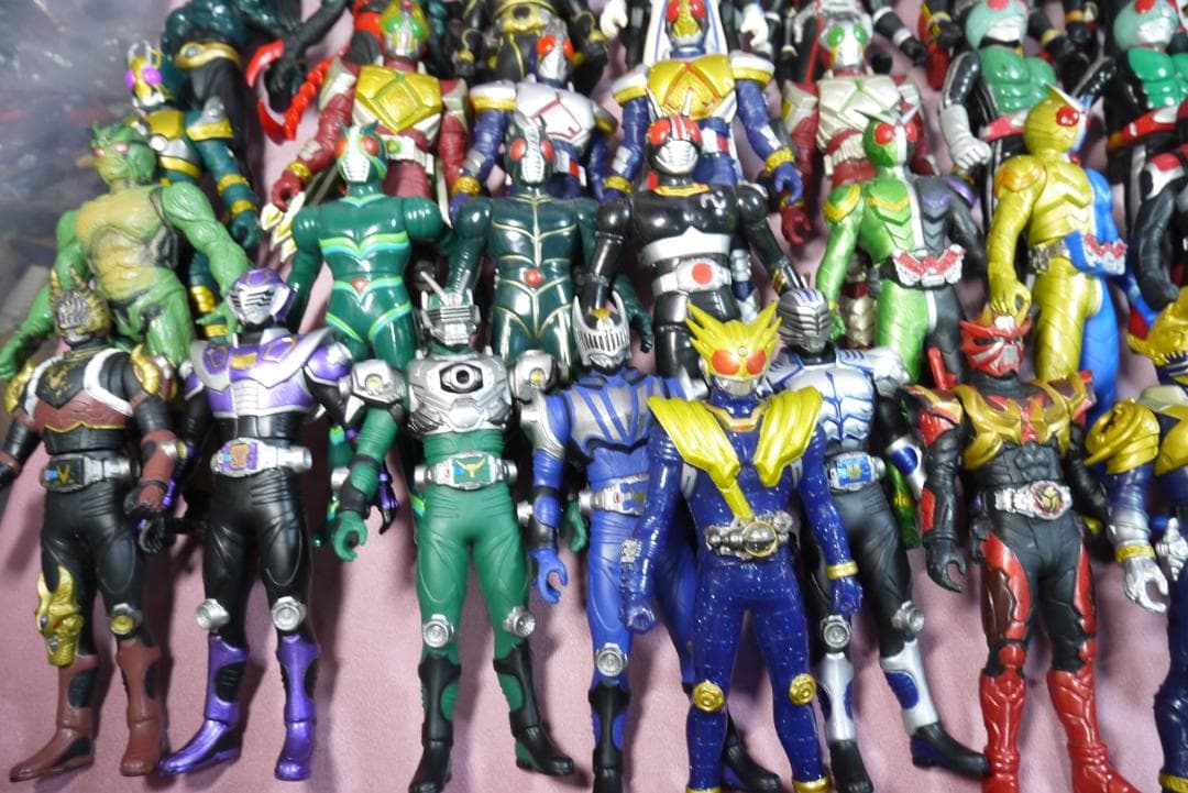 ライダーヒーローシリーズ　ビッグサイズソフビフィギュアなど　118体セット
