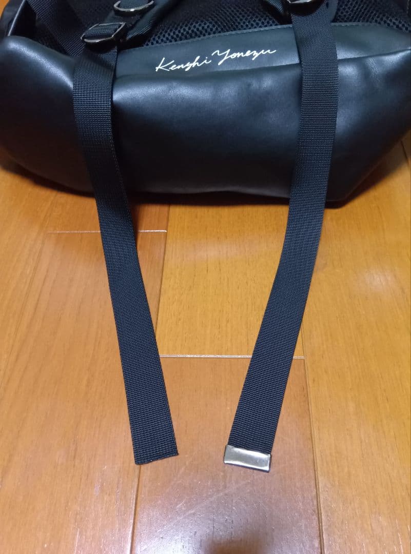 米津玄師　HYPE　リュックサック　ラバーバンド　二面性バッジ