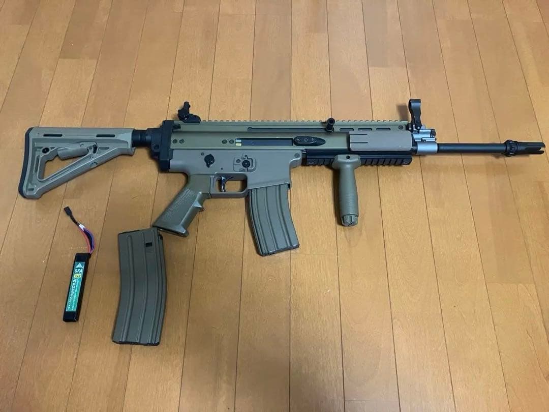 東京マルイ 次世代電動ガン SCAR-L FDE