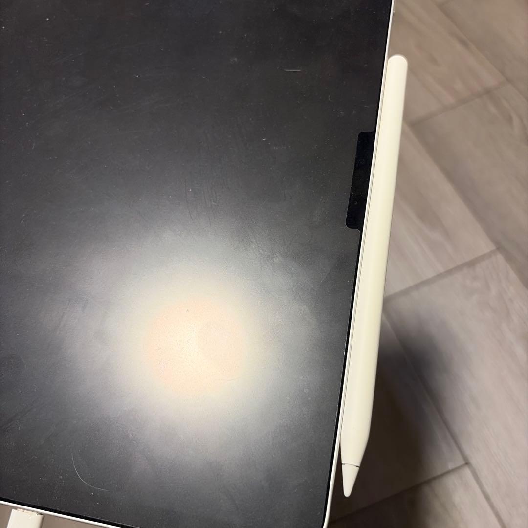 Apple Pencil (第2世代) ホワイト　純正　カバー付き