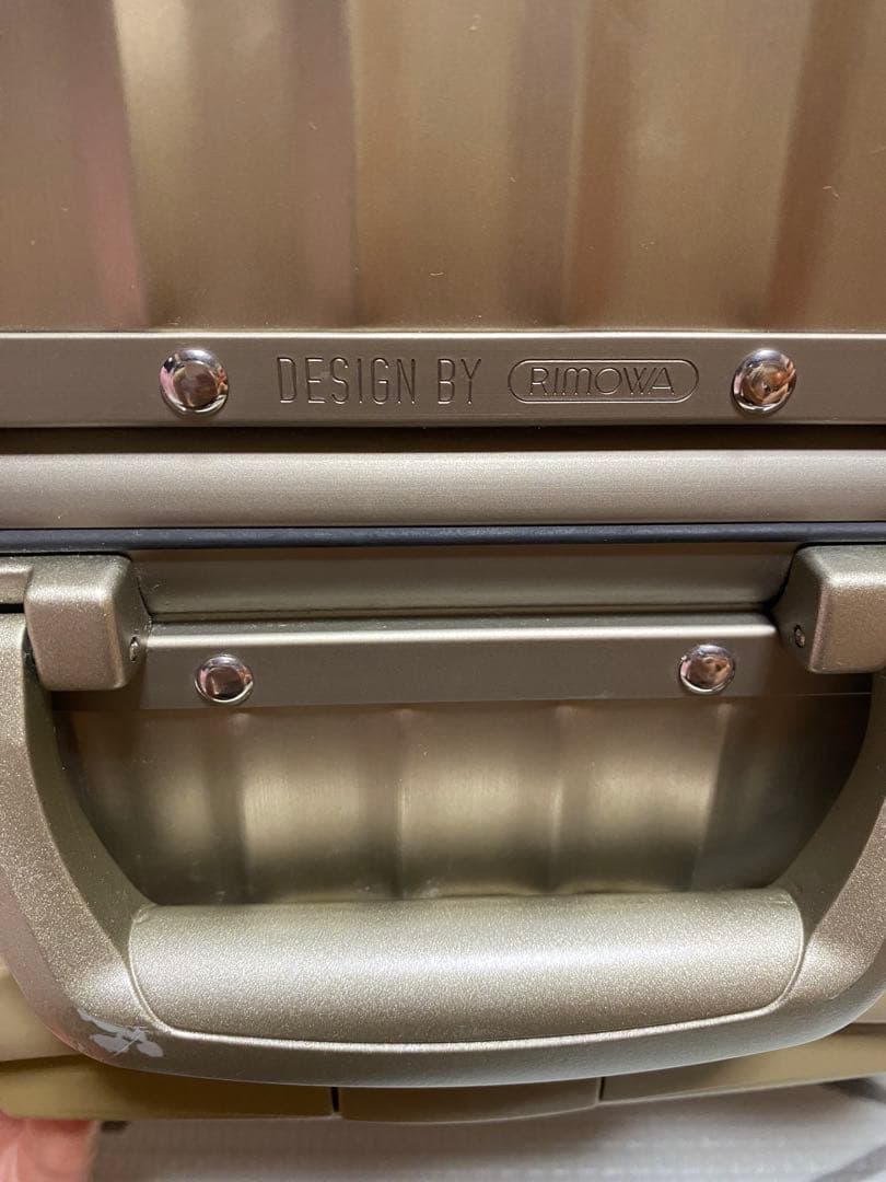 【最終値下げ】リモワ トパーズ チタニウム 64L 4輪 TSAロック チェック