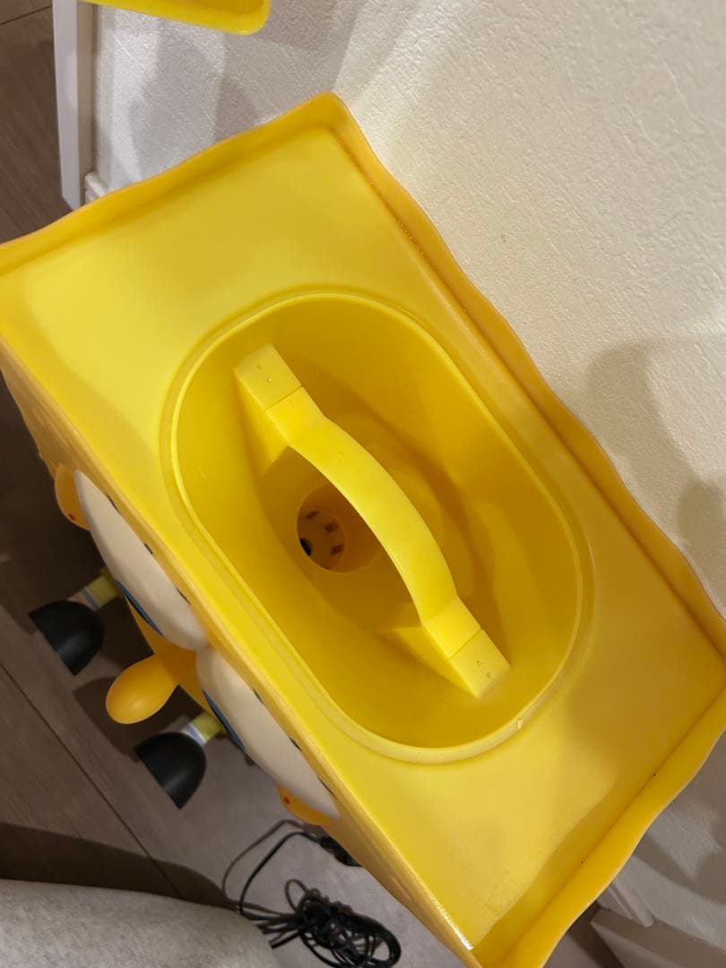 スポンジボブ　加湿器　アメキャラ　インテリア　レア　超音波ミスト　お洒落