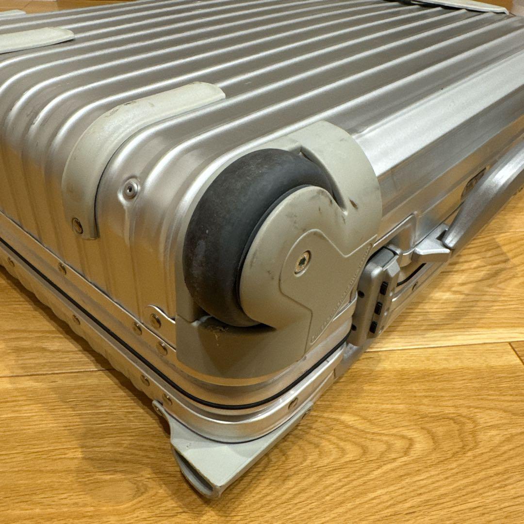 【廃盤希少】Rimowa リモワ　ルフトハンザ　32L 機内持ち込み可能　2輪