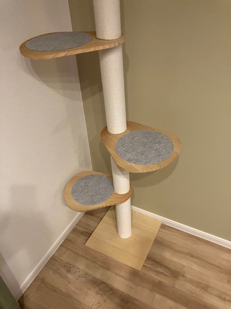 突っ張り型キャットタワー 3段