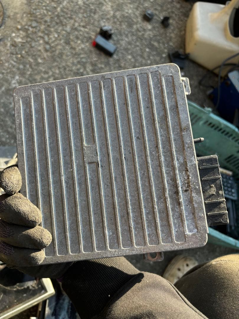 ランドローバー　ECU 2個セット　状態未確認