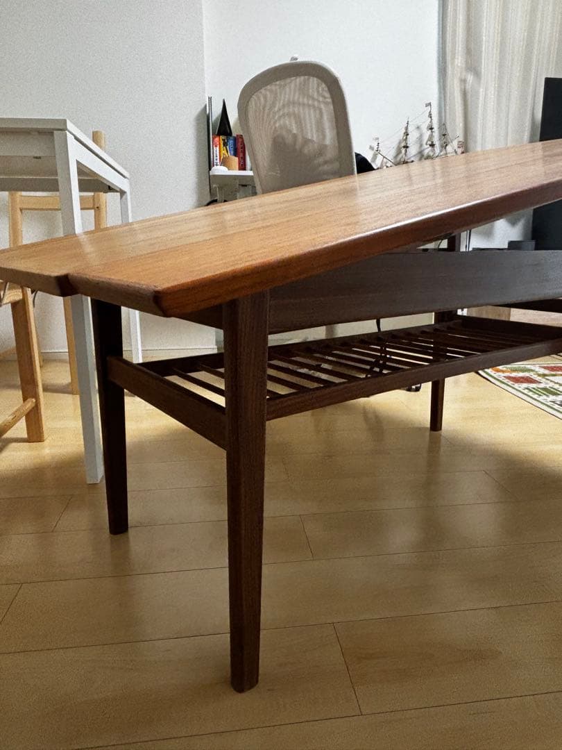 デンマーク　チーク材　エレベーターテーブル　北欧ビンテージ