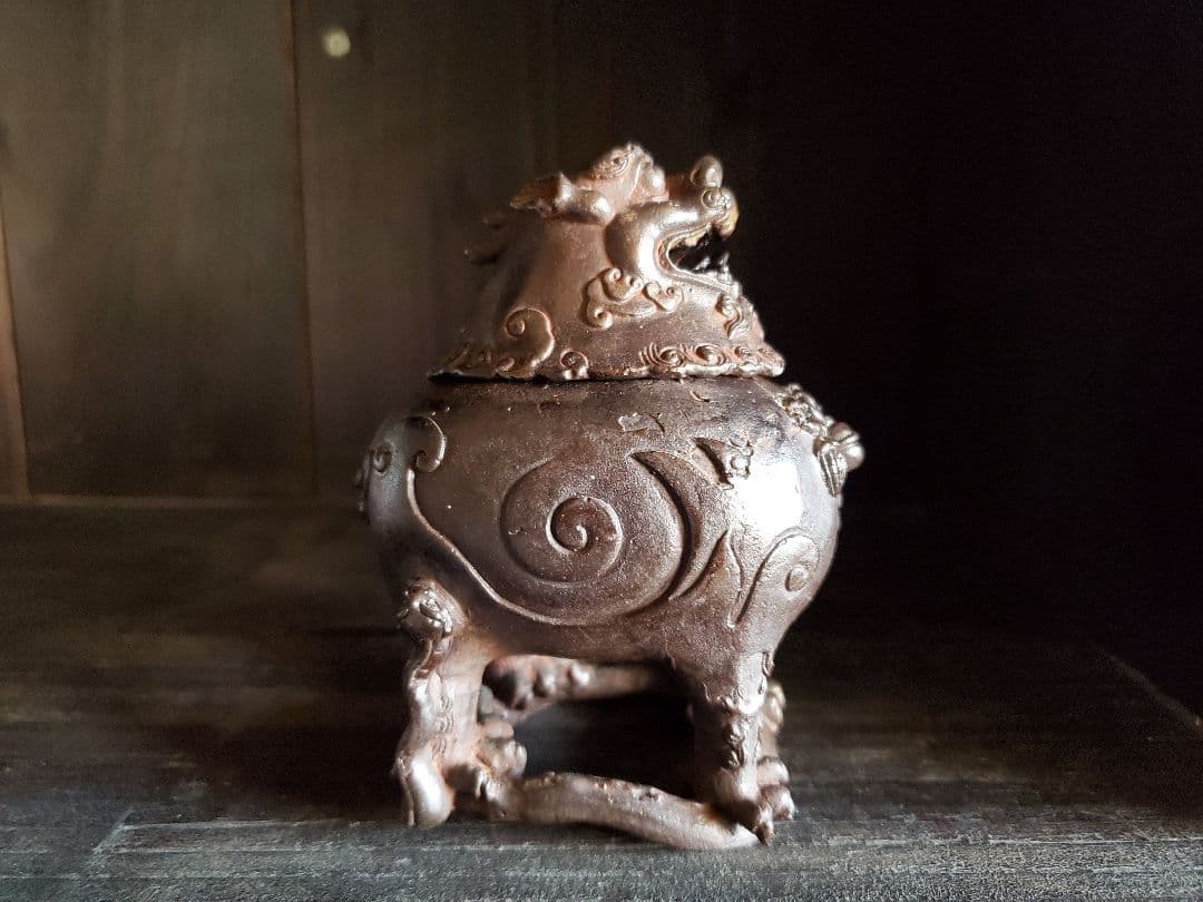 骨董　獅子香炉　金属製　乾隆年製　アンティーク
